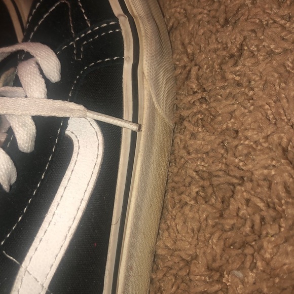 Vans - Picture 2 of 3